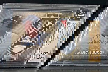 2017 Topps Dynasty Aaron Judge RPA - Gold /5 Patch Auto BGS 9.5 True Gem!