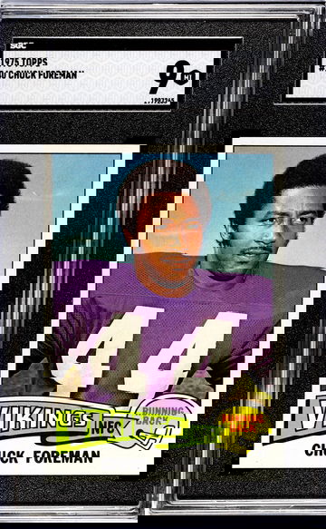 1975 Topps #240 Chuck Foreman Minnesota Vikings SGC 9 Mint