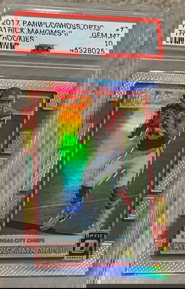 2017 Patrick Mahomes The Rookies Optic Holo PSA 10 Rookie