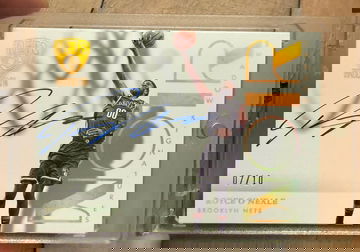 2022-23 Panini Noir Royce O'Neale Shadow Signatures Holo Gold Auto /10 