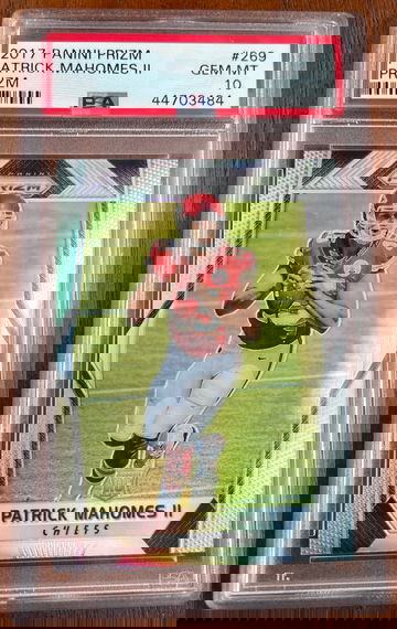 2017 Panini Prizm Patrick Mahomes PSA 10
