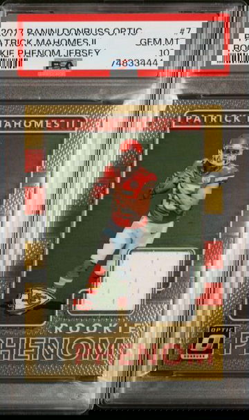 2017 Panini Donruss Optic Rookie Phenom Jersey Patrick Mahomes II PSA 10
