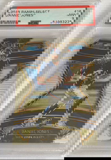 2019 Panini Select Daniel Jones Concourse PSA 9