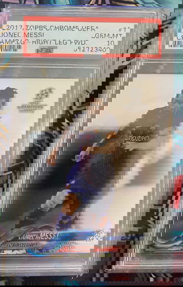 2017-18 Topps Chrome UEFA Champions #1 Lionel Messi PSA 10 GEM MINT