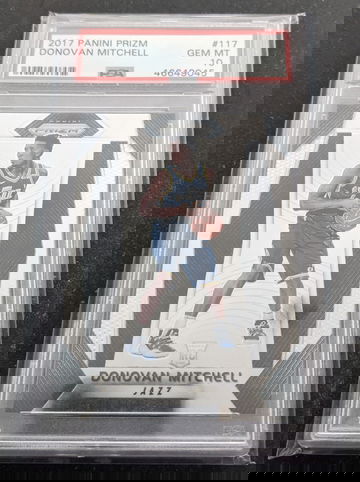 2017 Panini Prizm Donovan Mitchell PSA 10