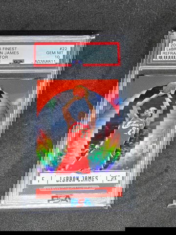 2006 Finest Refractor LeBron James #22 PSA 10 GEM MINT