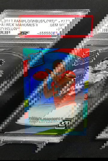 2017 Optic Patrick Mahomes Red Yellow