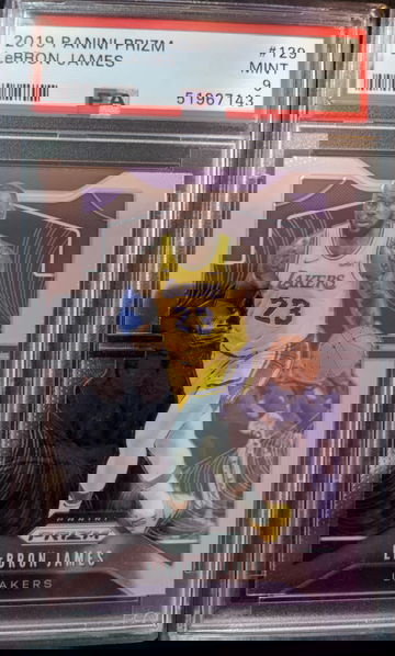 2019 Panini Prizm LeBron James #129 PSA 9