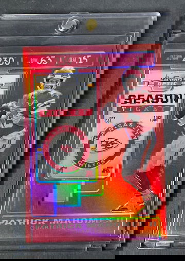 2019 Contenders Optic Patrick Mahomes Red /199 color match