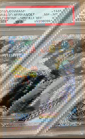 2019 Bowman Prospects Chrome Ronaldo Hernandez Speckle Refractor /299 PSA 8