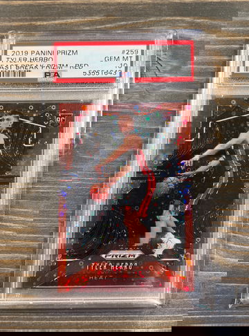 Tyler Herro Red Fast Break Prizm /125
