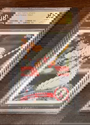 2011 Topps Update Mike Trout BGS 9.5