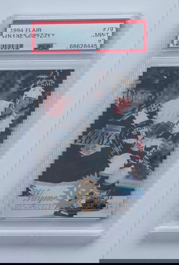 Wayne Gretzky 1994 Flair #79 PSA 9