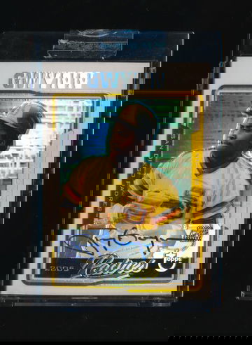 2005 Topps Chrome Retired Signatures Tony Gwynn SP Refractor Auto /25 NICE 