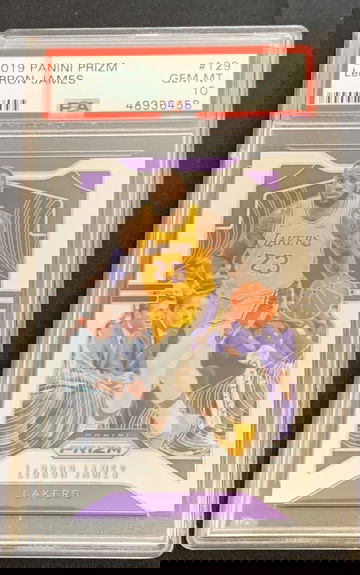 2019 Prizm Lebron James PSA 10