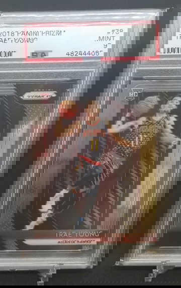 Trae Young 2018 Prizm Rookie psa 9