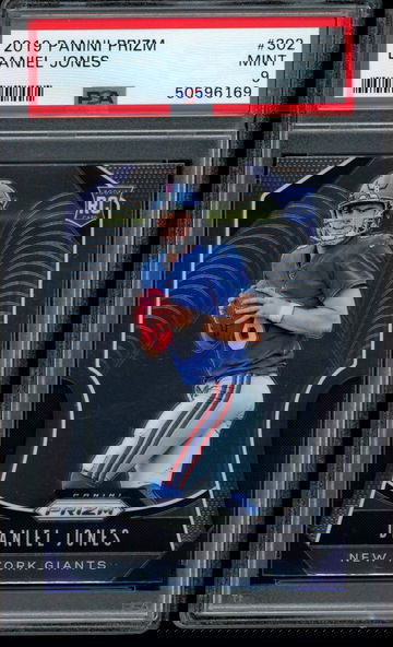 2019 Panini Prizm Daniel Jones #302 PSA 9