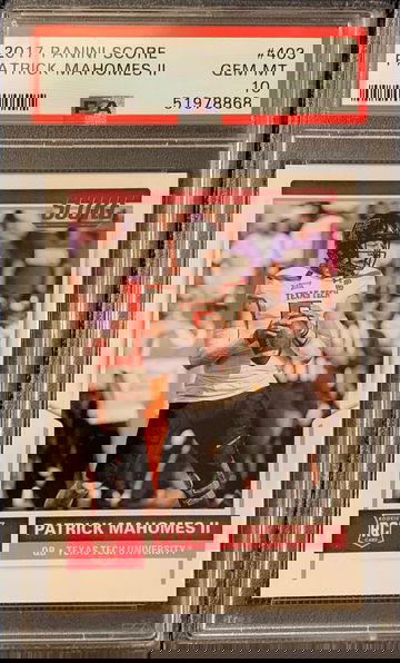 Patrick Mahomes 2017 Panini Score #403 PSA 10 Rookie RC