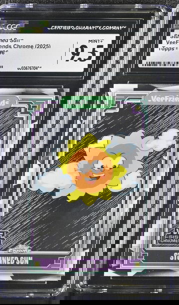 2025 Topps VeeFriends Chrome Stunned Sun #96 CGC 9.5