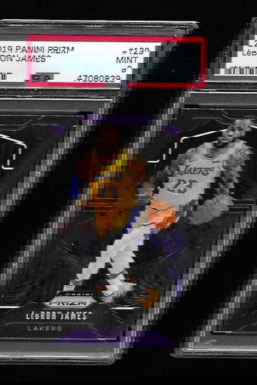2019 PRIZM LeBRON JAMES