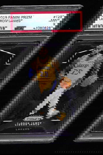 2019 PRIZM LeBRON JAMES