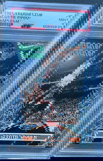 1992 TOPPS STADIUM CLUB BEAM TEAM SCOTTIE PIPPEN #5 PSA 9 MINT