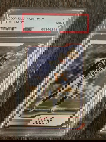 2002 Fleer Focus JE Tom Brady PSA 9 