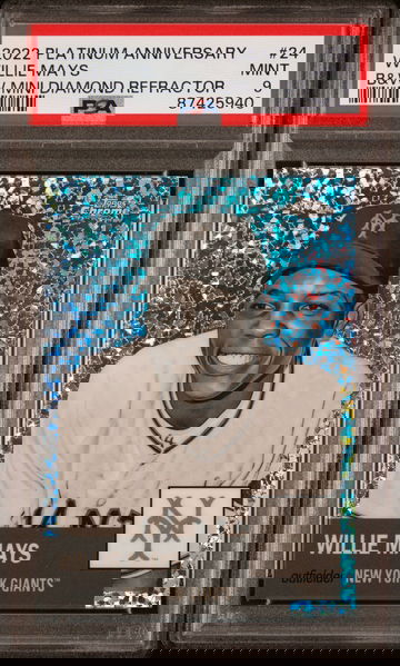 2022 TOPPS CHROME PLATINUM ANNIVERSARY 24 WILLIE MAYS BLACK & WHITE MINI DIAMOND REFRACTOR	PSA	9