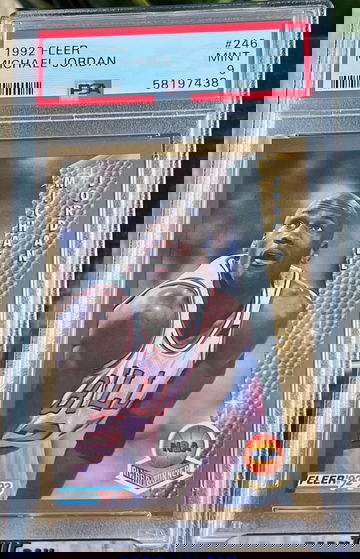 1992 1993 Fleer Michael Jordan NBA Award Winner #246 PSA 9 Mint Chicago Bulls 🐐