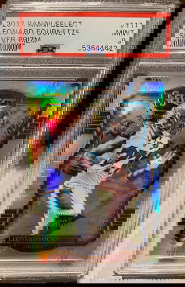 2017 Panini Select Leonard Fournette Silver Prizm PSA 9