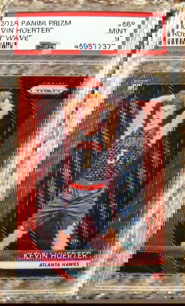 Kevin Huerter 2018 Prizm #68 Red Wave PSA 9