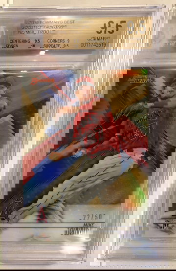 2018 Bowman’s Best Mike Trout Gold Refractor (from HKG 14-21 days shipping)