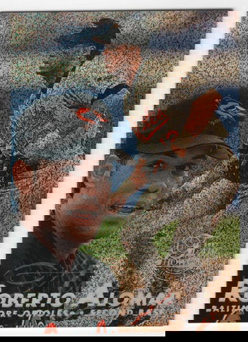 1997 FLAIR SHOWCASE ROW 0 ROBERTO ALOMAR # 58 HOF