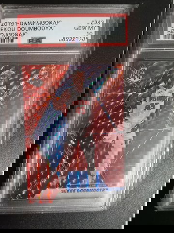 2019-20 mosaic Red #243 Sekou Doumbouya RC PSA 10. 