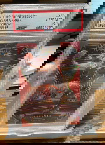 2019 Tyler Herro Panini Select Red Prizm / 199 PSA 10