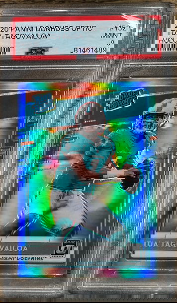 2020 Panini Donruss Optic Holo Tua Tagovailoa RC #152 PSA 9