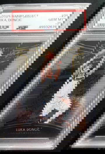 2018 Select Luka Doncic PSA 10
