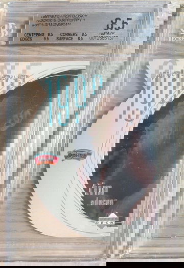 TIM DUNCAN 1997 UPPER DECK ROOKIE DISCOVERY #R1 ROOKIE RC INSERT BGS 8.5