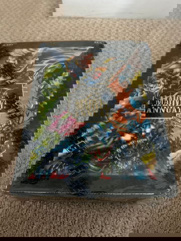 1995 Flair Marvel Annual Hobby Box - SEALED