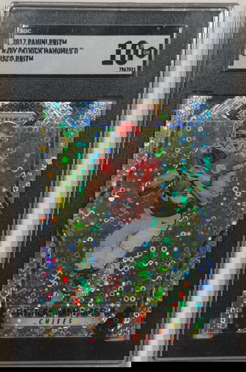 2017 Prizm Patrick Mahomes Disco SGC 10