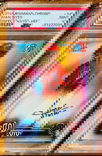 2016 Juan Soto 1st Bowman RC Chrome Refractor /499 PSA 9