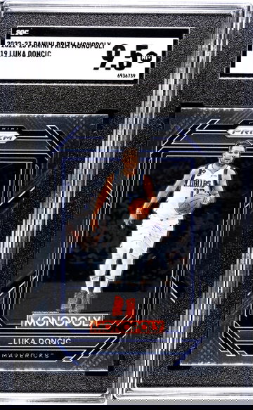 2022-23 Panini Prizm Monopoly #19 Luka Doncic SGC 9.5