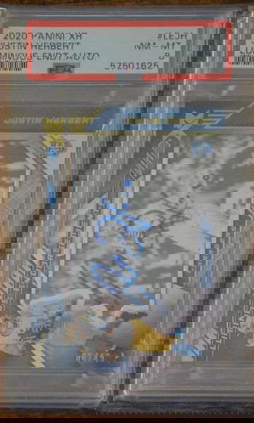 2020 Panini XR Justin Herbert Luminous Auto #/49 PSA 8 resub?