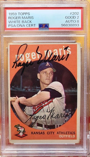 ROGER MARIS SIGNED 1959 Topps #202 PSA/DNA 2 Card 8 Auto ATHLETICS YANKEES Stunning Signed Vintage Maris!!