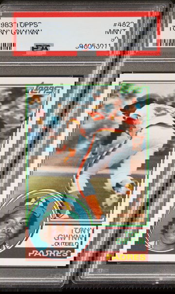 1983 Topps Tony Gwynn #482 Rookie RC PSA 9
