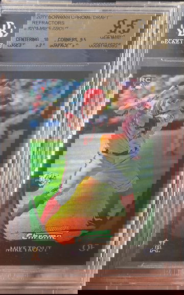 Mike Trout 2011 Bowman Chrome Draft Refractor Rookie RC BGS 9.5 Gem Mint #101