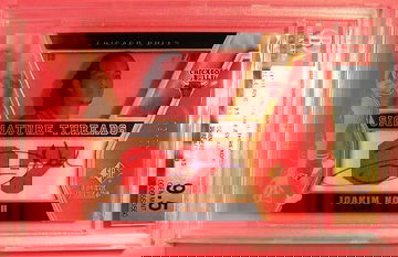 2007-08 SP ROOKIE THREADS GOLD ROOKIES #54 JOAKIM NOAH AUTO 42/50 BGS 9.5 GEM MINT