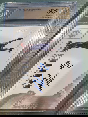 HARRY GILES 2017-18 ENCASED AUTO BGS 9.5/9