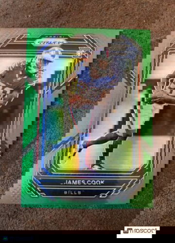 🔥2022 Panini Prizm - Green Prizm #319 James Cook RC Buffalo Bills RB