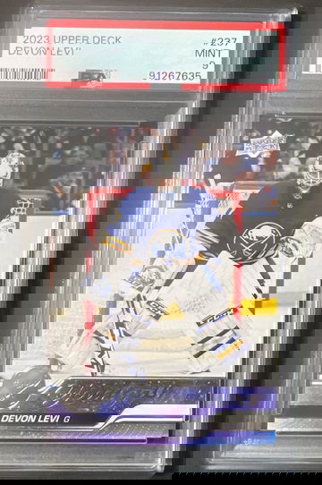 2023 Upper Deck Devon Levi young guns PSA 9